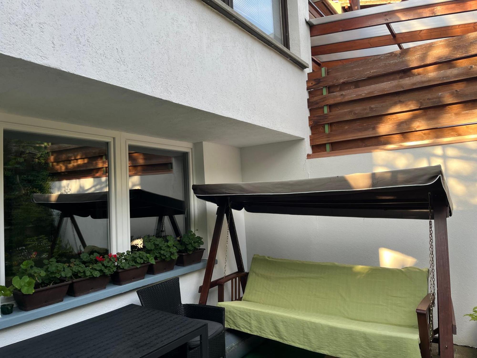 Mandula Vendeghaz Apartment Eger Exterior photo